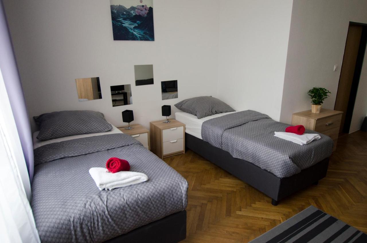 Globe Hostel Prague Adults Only Praga Exterior foto