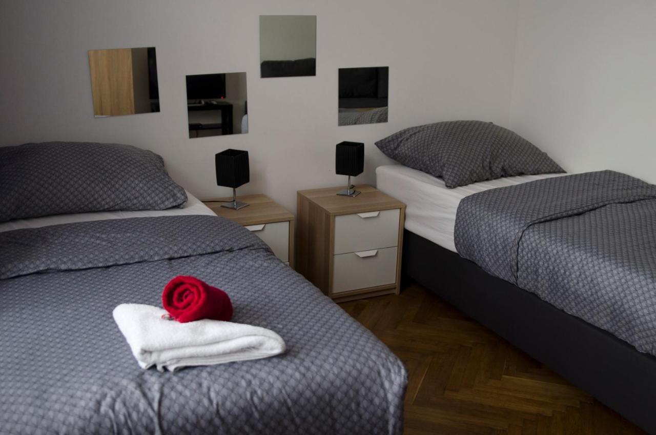 Globe Hostel Prague Adults Only Praga Exterior foto