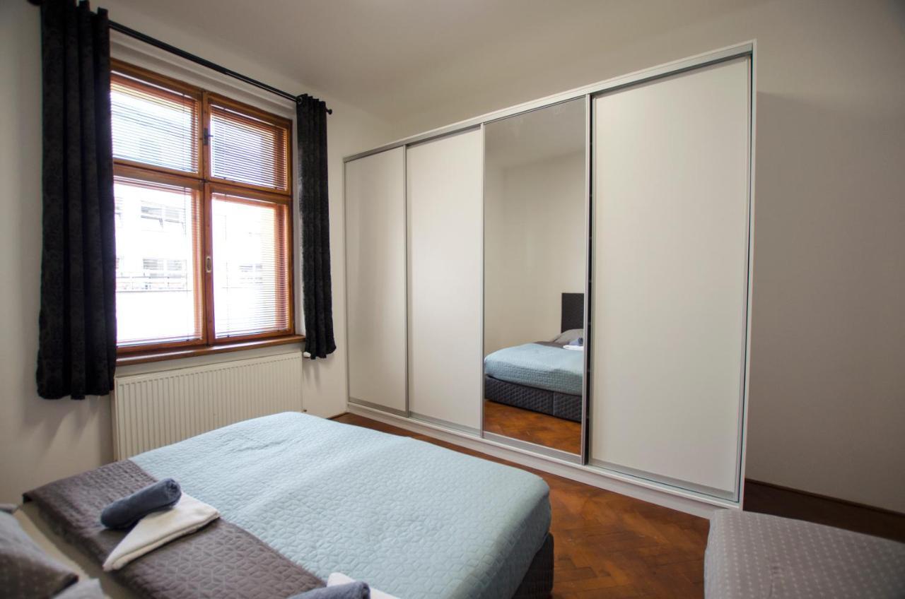 Globe Hostel Prague Adults Only Praga Exterior foto