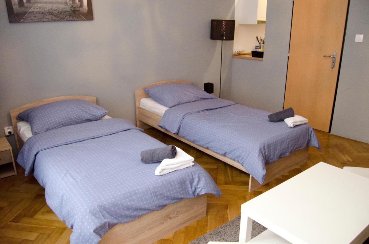 Globe Hostel Prague Adults Only Praga Exterior foto